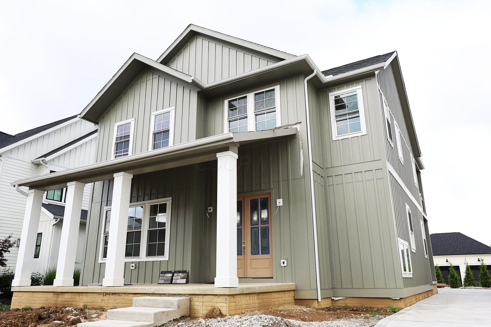 Property Photo:  5703 Butternut Drive  OH 43035 