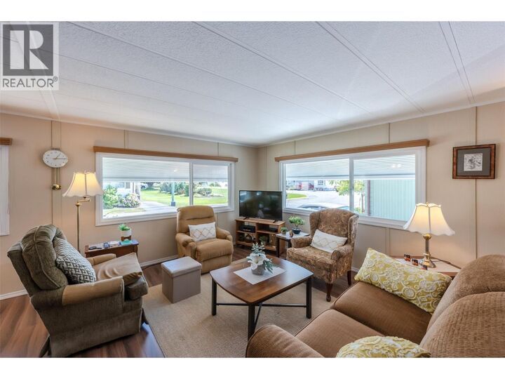 Property Photo: 999 Burnaby Avenue 66 BC V2A 1G7