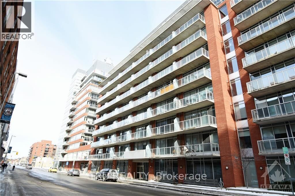 Property Photo: 383 Cumberland Street 412 ON K1N 1J7