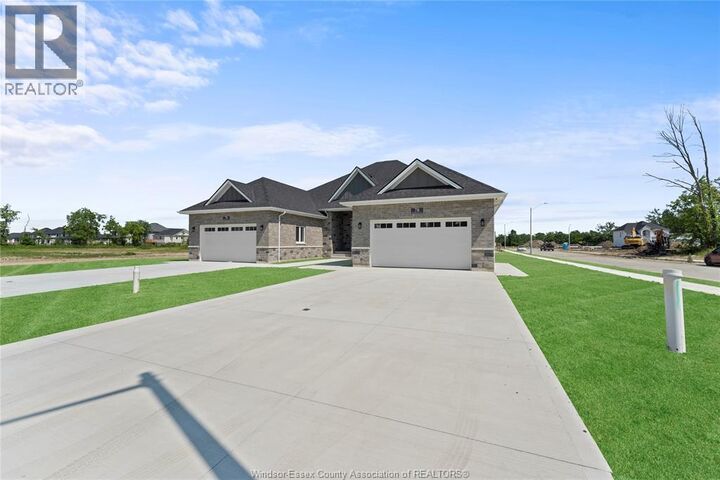 Property Photo:  62 Redwood Avenue  ON N0R 1B0 