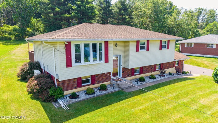 Property Photo:  161 Staub Road  PA 18708 