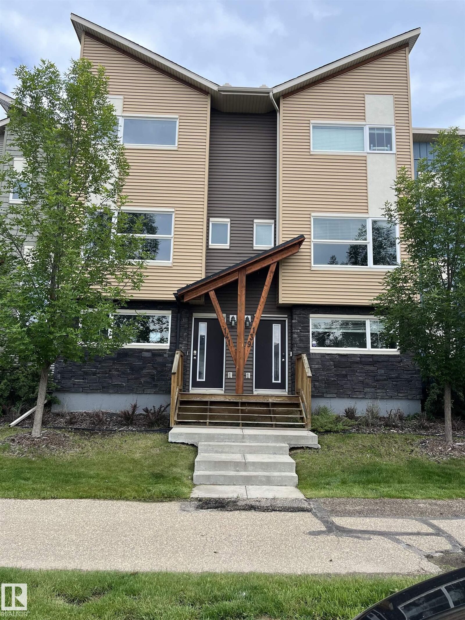 Property Photo:  401 Southfork Drive  AB T9E 0X1 