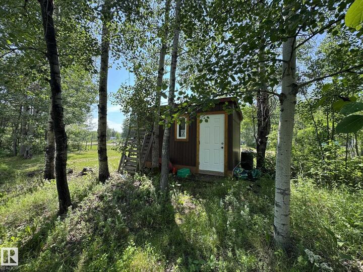 Property Photo: 11032 Hwy 13 AB T0C 2V0