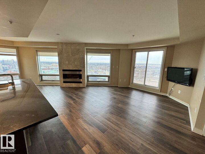Property Photo:  10388 105 Street NW 1804  AB T5J 0C2 