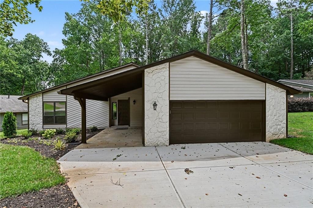 Property Photo:  1215 Wade Green Circle NW  GA 30102 