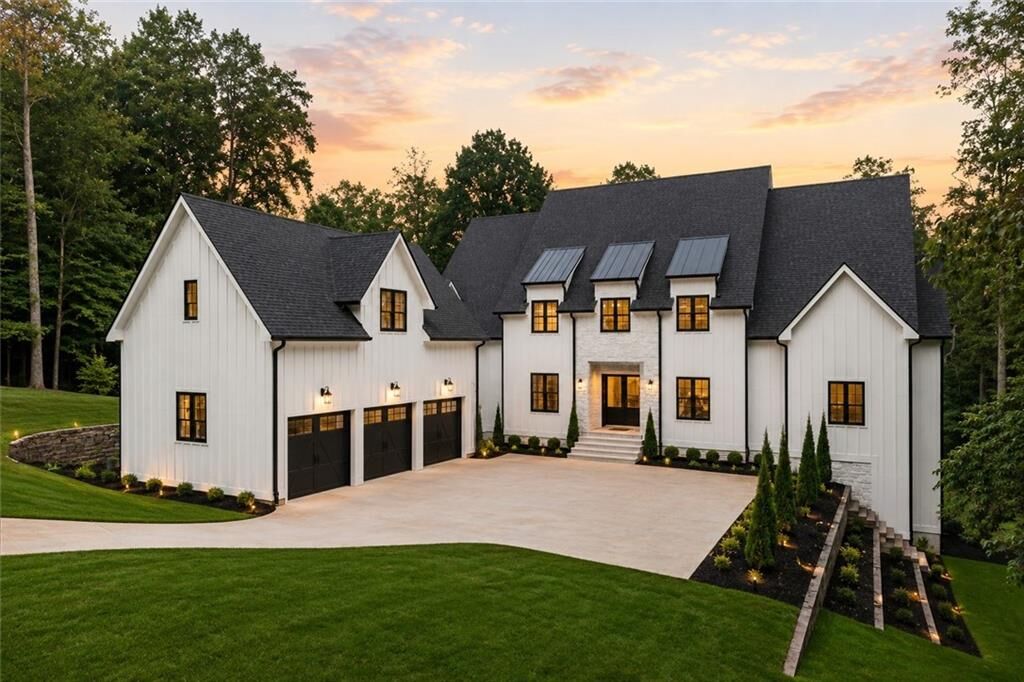 Property Photo:  7835 Scenic Drive  GA 30041 