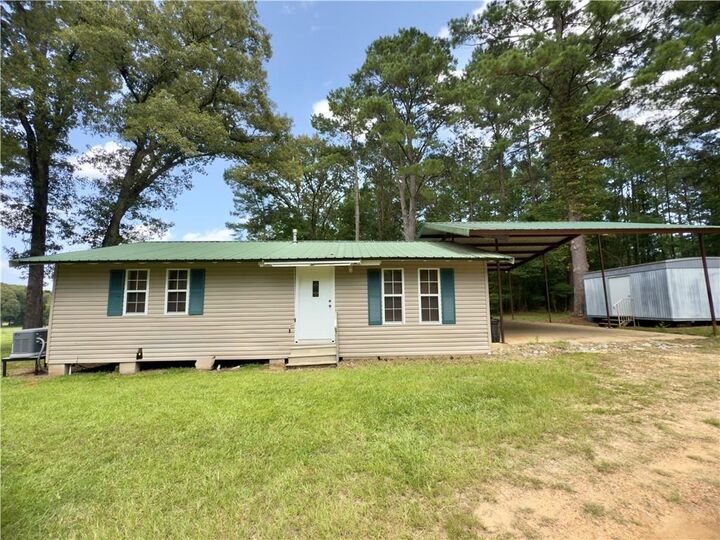 Property Photo: 138 Salez Lane LA 71371