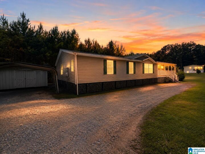Property Photo:  102 Pine Ridge Road  AL 36278 