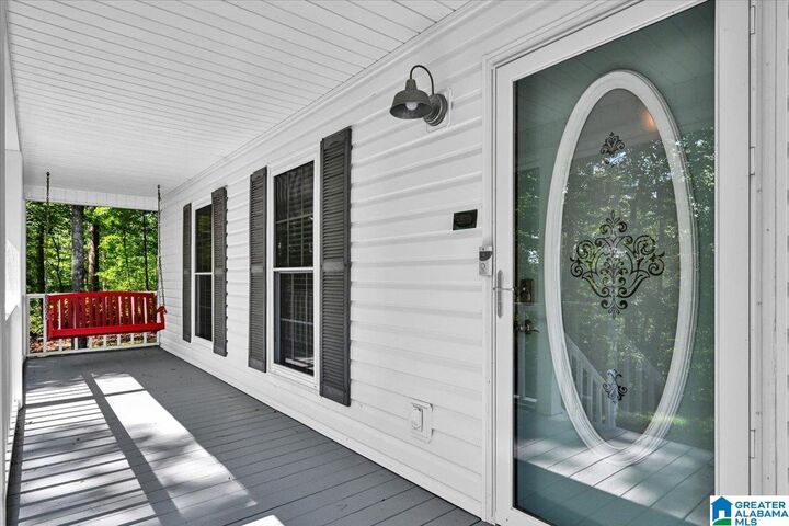 Property Photo:  270 County Road 281  AL 35057 