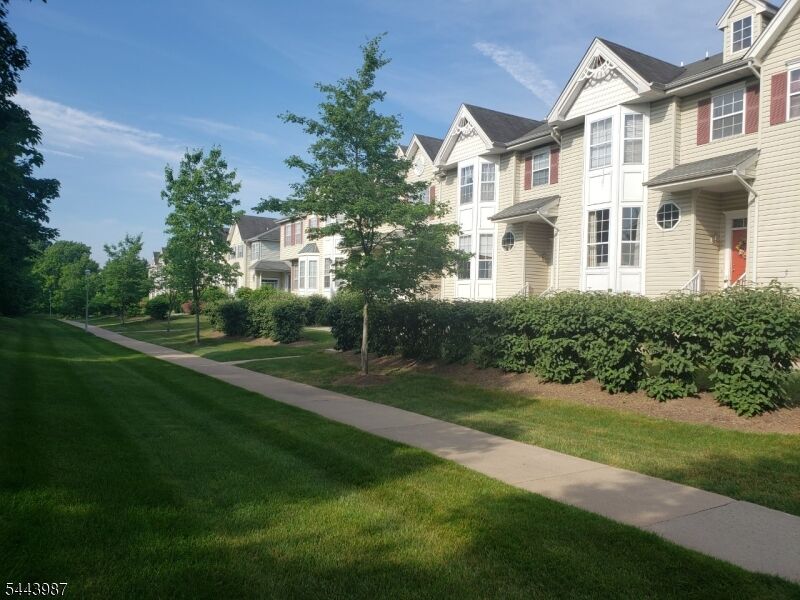 Property Photo:  26 Worthington Ter  NJ 08822 