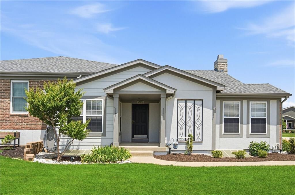 Property Photo: 21865 W 119th Terrace KS 66061