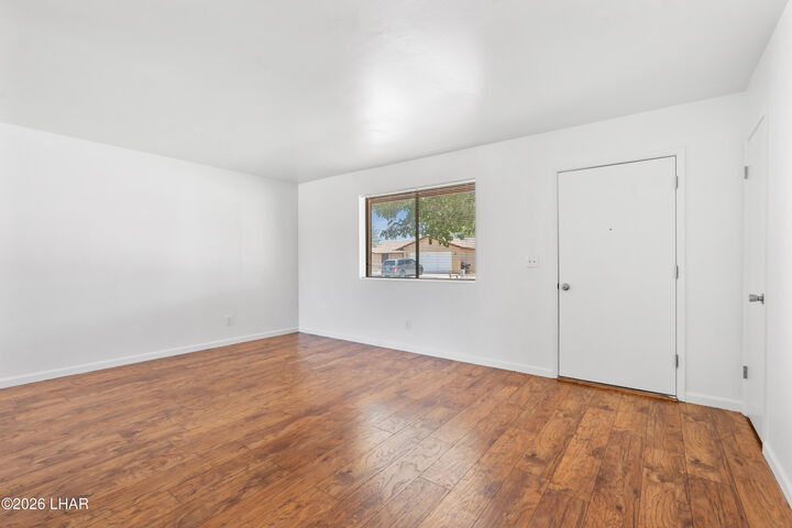 Property Photo: 3611 N Pearl St AZ 86409