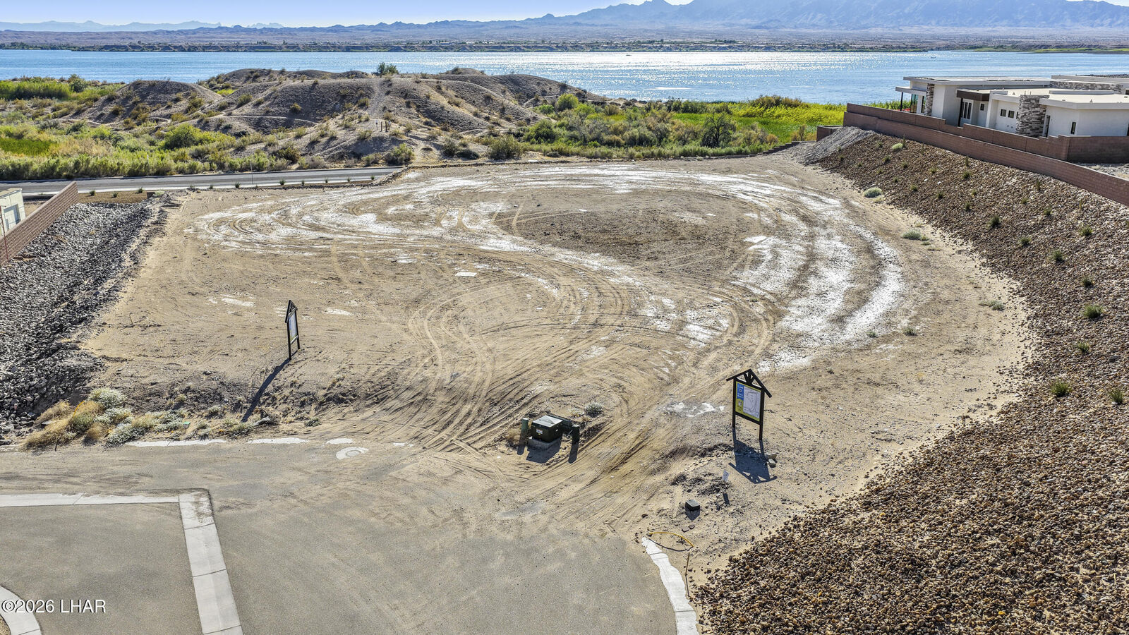Property Photo:  1601 Sailing Hawks Drive 116/117  AZ 86404 