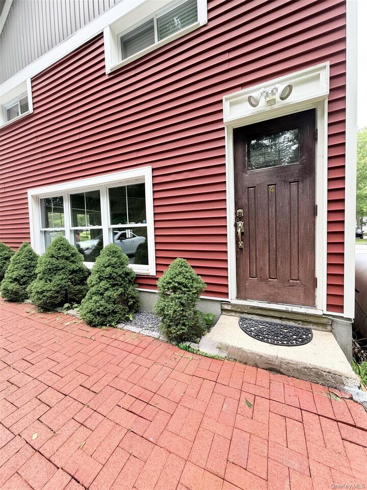Property Photo: 4 Lower Trinity Pass Rd NY 10576