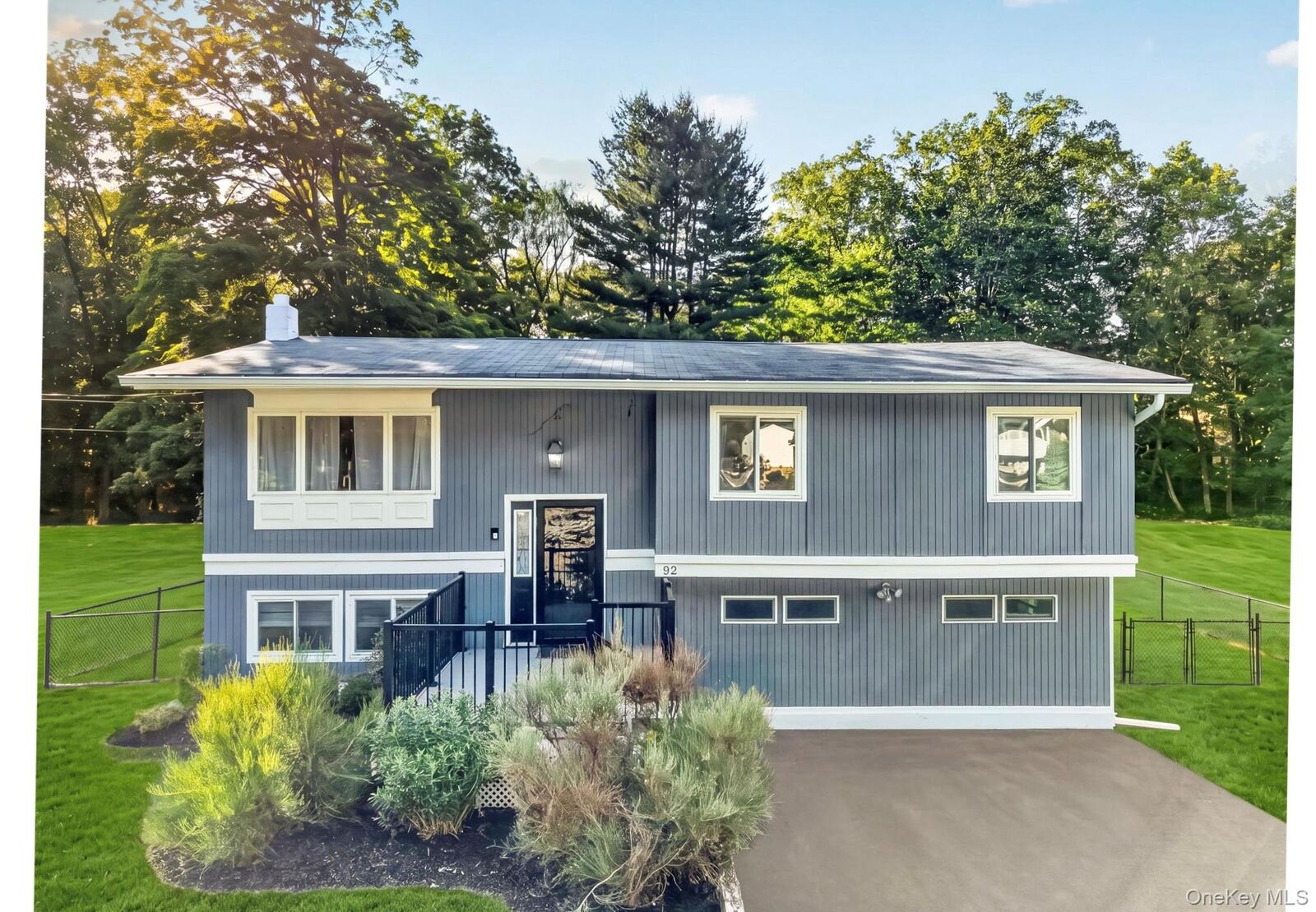 Property Photo:  92 Boulevard  NY 12520 