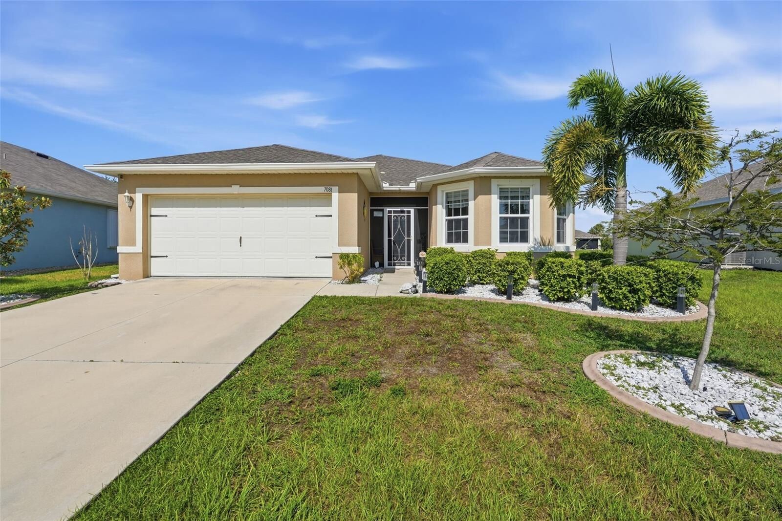 Property Photo:  7081 Waterford Parkway  FL 33950 