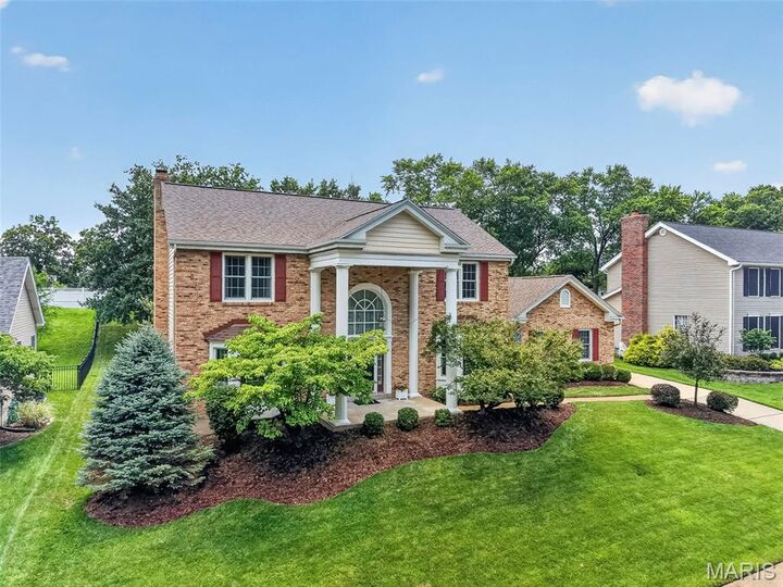 Property Photo: 18126 Edgewood Circle MO 63038