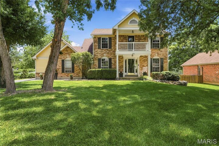 Property Photo:  303 Fox Briar Lane  MO 63021 