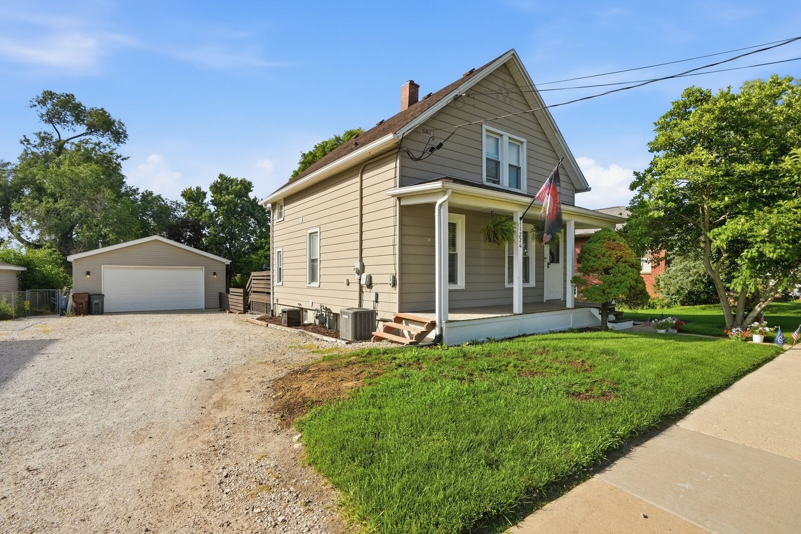 Property Photo:  11224 Front Street  IL 60448 