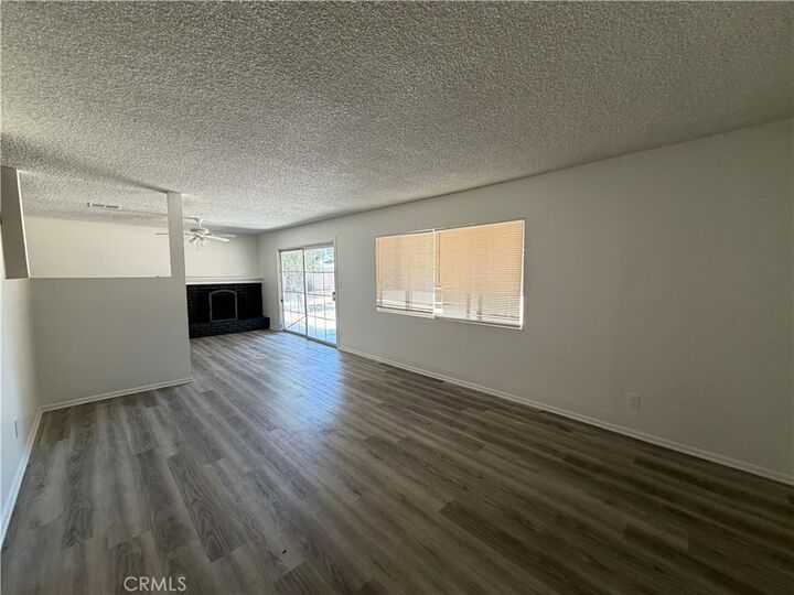 Property Photo:  44261 Calston Avenue  CA 93535 