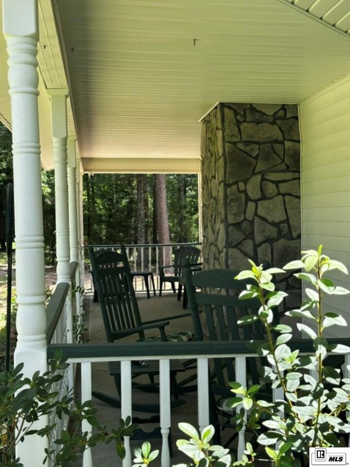 Property Photo: 325 Bridges Road LA 71234