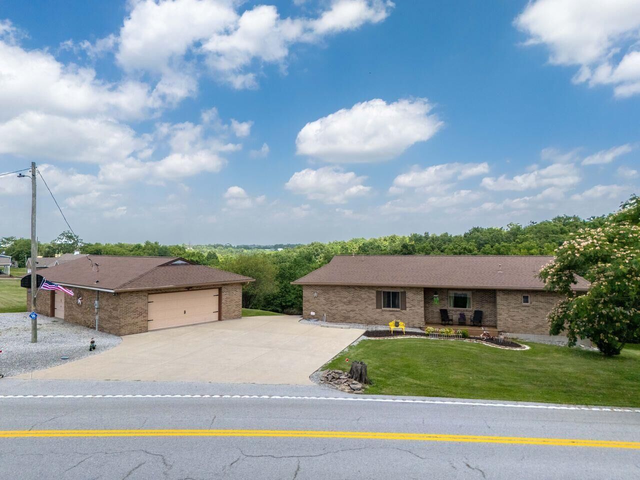 Property Photo:  5506 Ky-22  KY 41040 