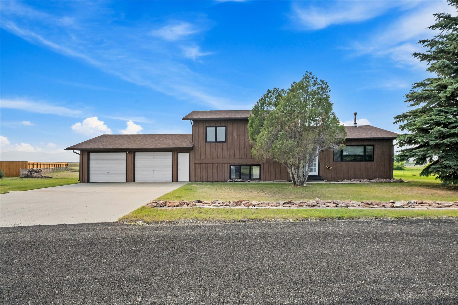 Property Photo: 2994 Canal Circle MT 59635