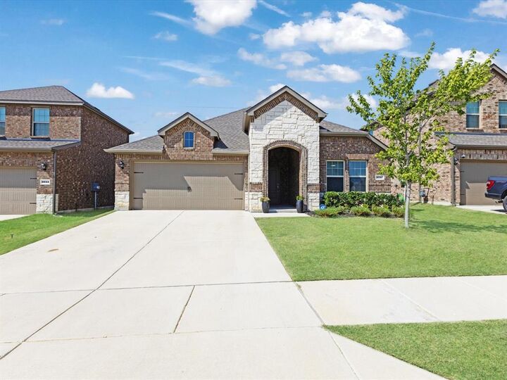Property Photo:  3257 Trails End Road  TX 76227 