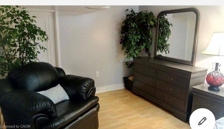 Property Photo:  5813 Leonard Avenue  ON L2G 4R5 
