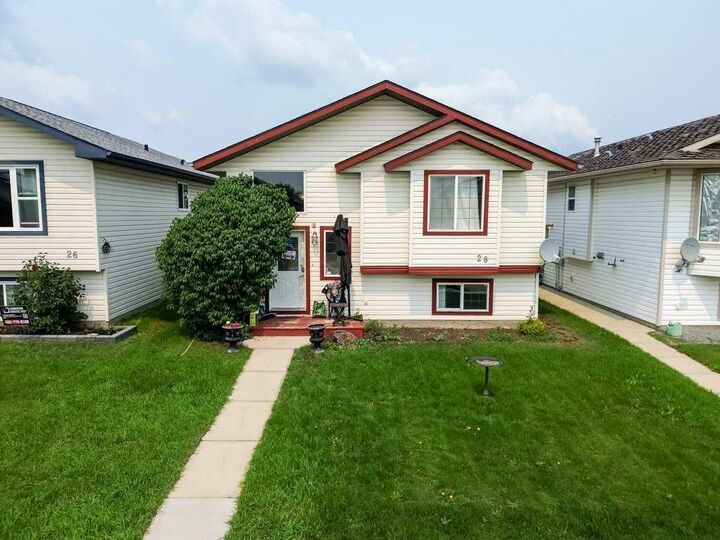 Property Photo: 28 Hunter Road AB T4S 2L6
