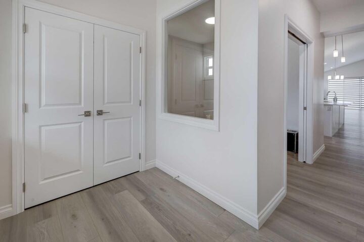 Property Photo:  351 Baywater Common SW  AB T4B 0A7 