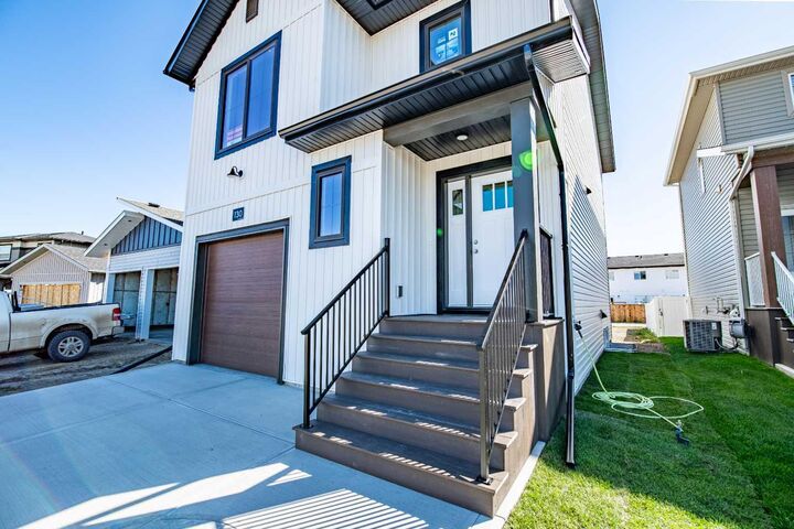 Property Photo: 130 Norseman Close AB T4G 0G5