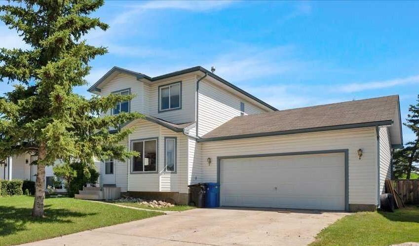 Property Photo: 118 Meadowpark Drive AB T0M 0N0