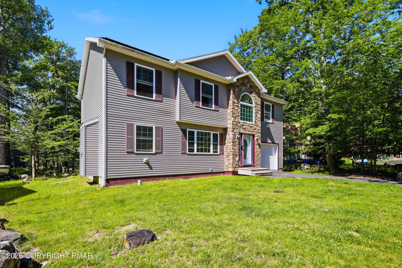 Property Photo: 7436 Tamara Lane PA 18466