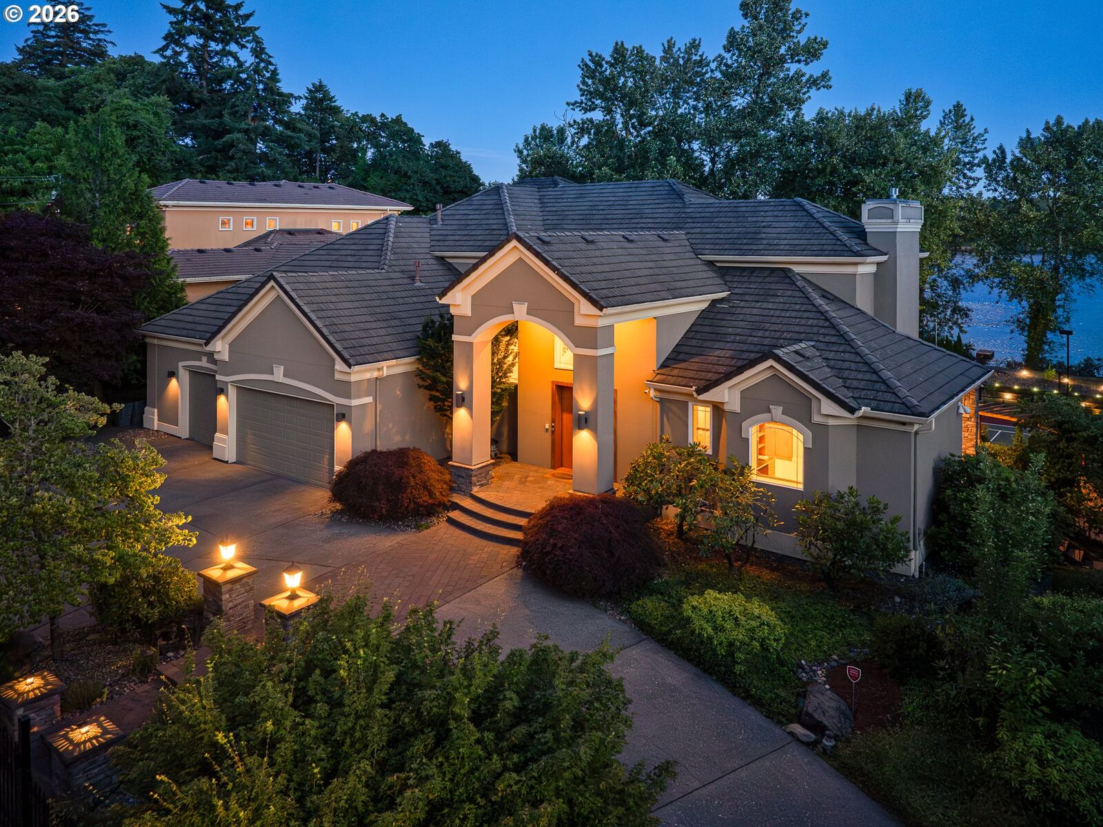 Property Photo:  16215 SE Rivershore Dr  WA 98683 