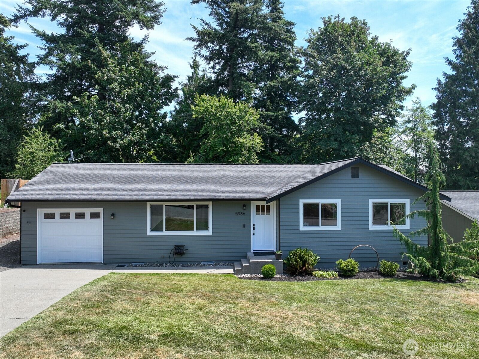 Property Photo:  5986  Sunshine Drive  WA 98248 