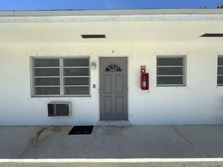 Property Photo:  932 S B Street 3  FL 33460 