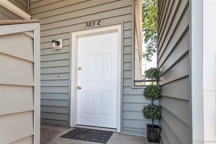 Property Photo: 1301 University Avenue C303 CO 80521