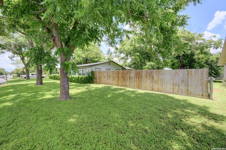 Property Photo: 599 E Highway St TX 78624