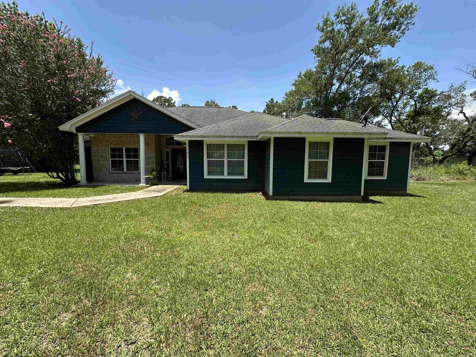 Property Photo:  166 County Road 854  TX 77615 