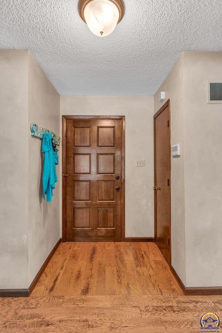 Property Photo:  2715 SE Downing Rd  KS 66605 