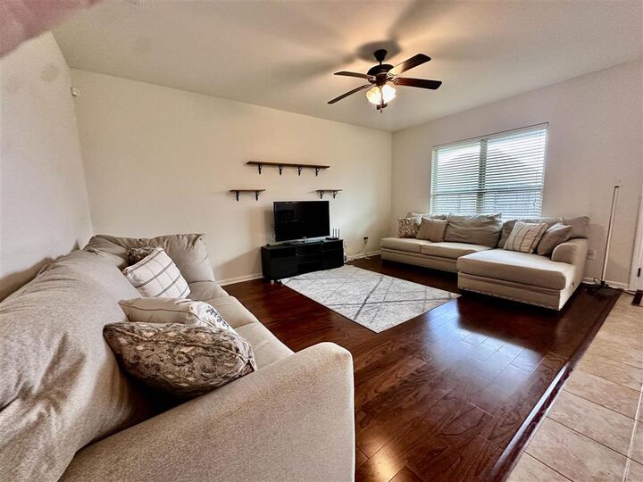 Property Photo: 1947 Calvin Court LA 70607