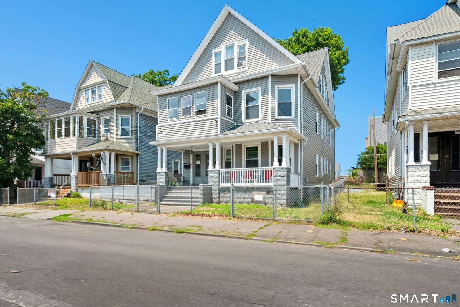 Property Photo:  32-34 Park Terrace  CT 06604 