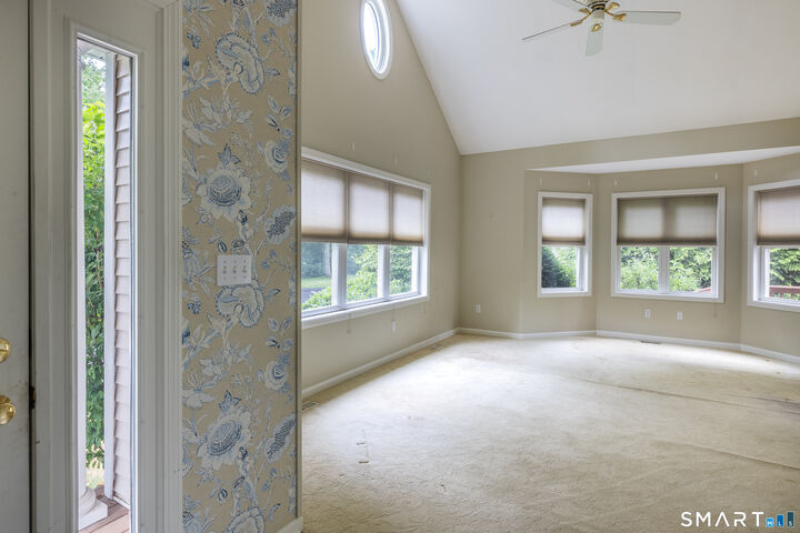 Property Photo: 194 Summerfield Gardens 194 CT 06484