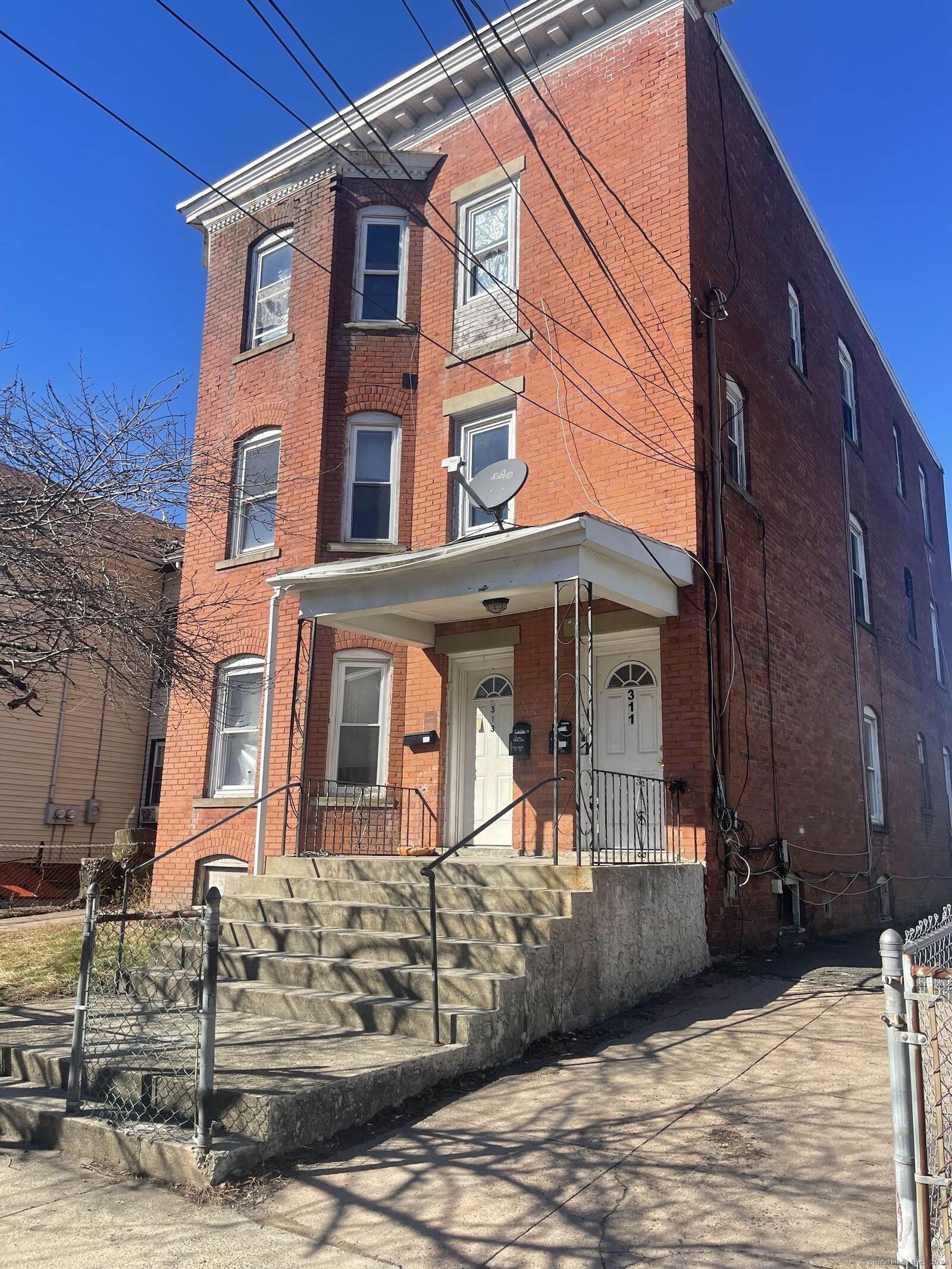 Property Photo: 311 Exchange Street CT 06513