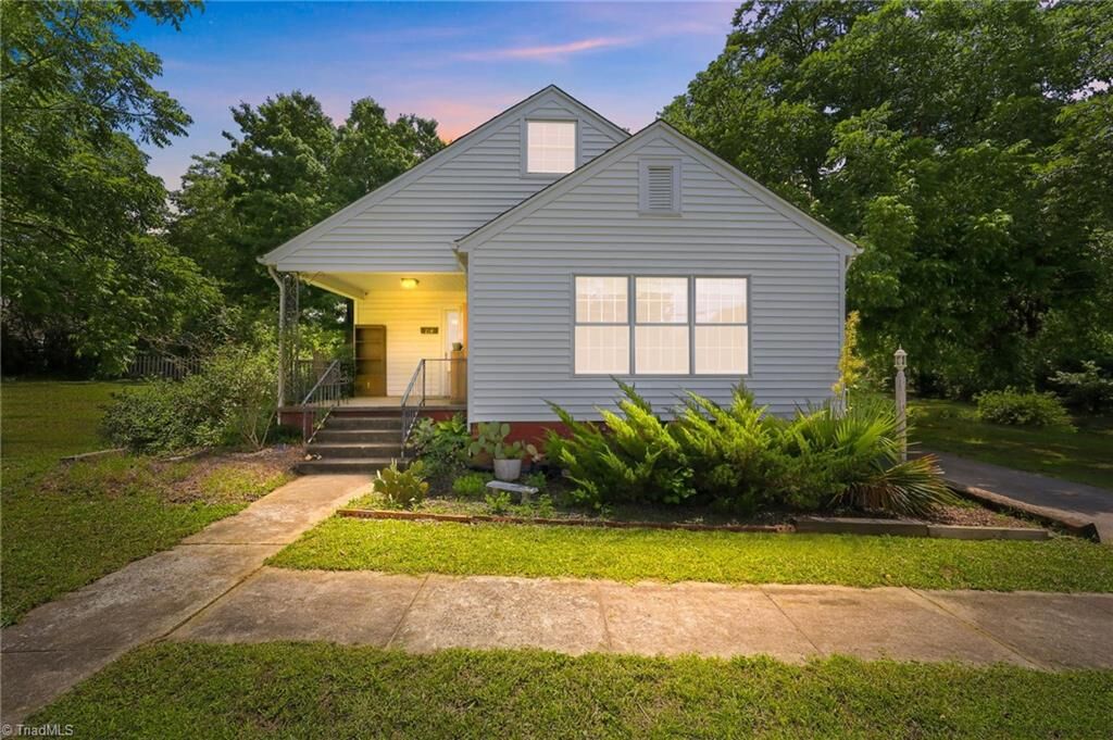 Property Photo:  214 Hawthorne Lane  NC 27215 