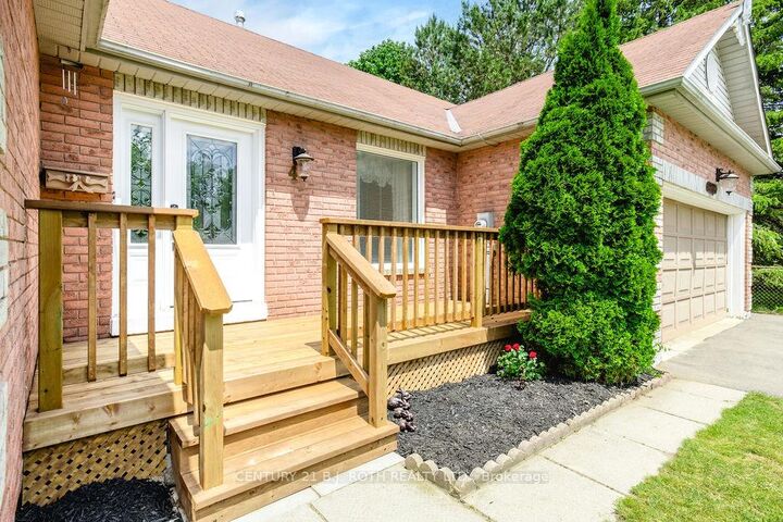 Property Photo: 4 Michael Street ON L0M 1B2