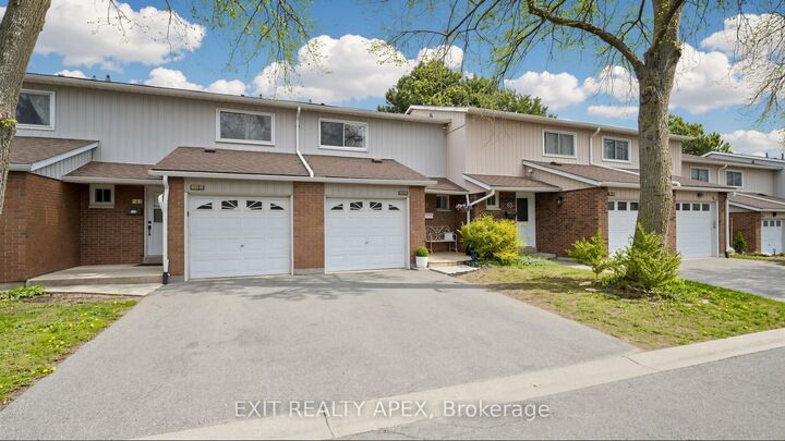 Property Photo: 5029 Pinedale Avenue 62 ON L7L 5J6