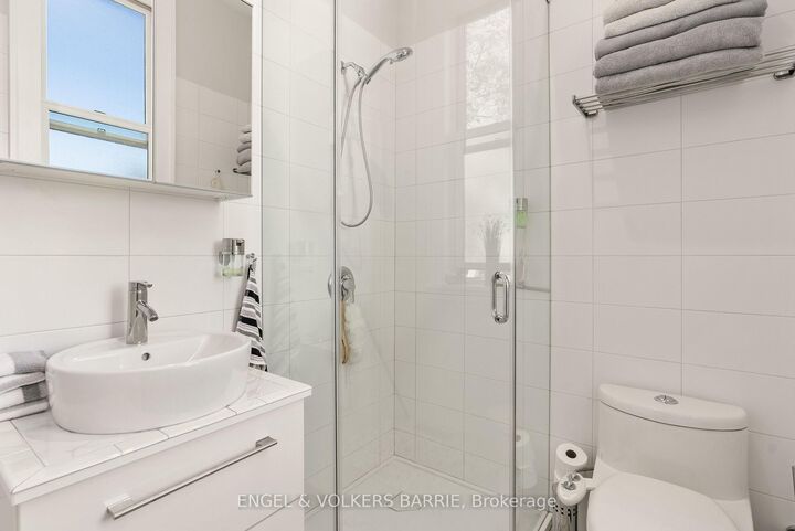 Property Photo: 1669 Walkers Pt Road ON P1P 1R2