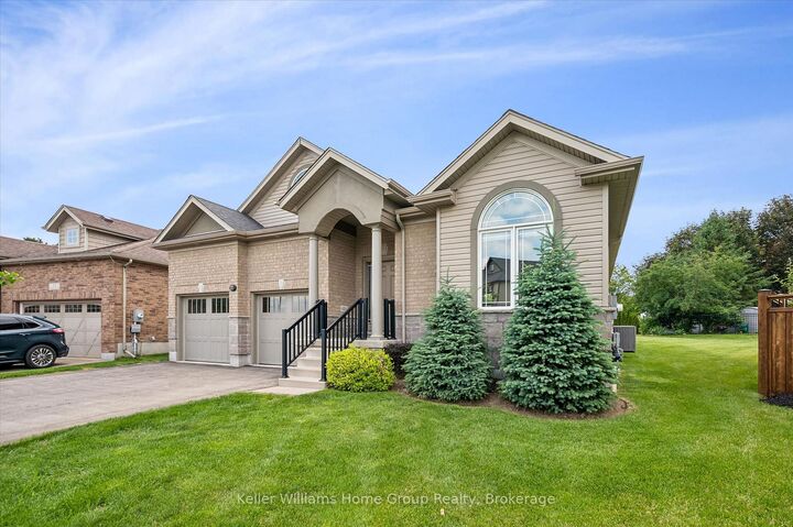 Property Photo:  27 Riley Crescent  ON N1M 0C1 